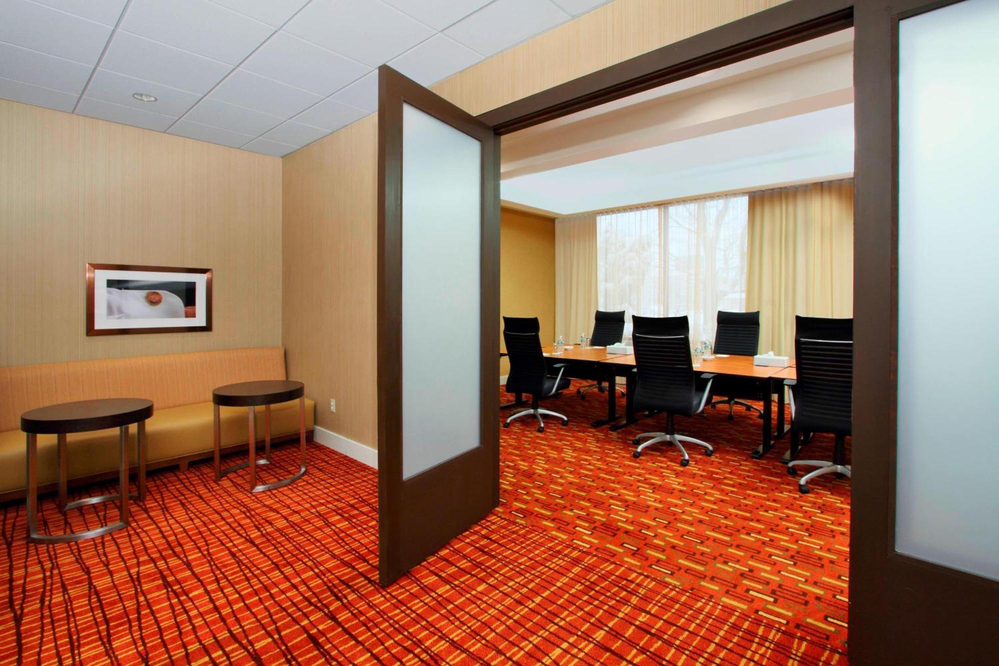 Courtyard By Marriott Lyndhurst/Meadowlands Esterno foto